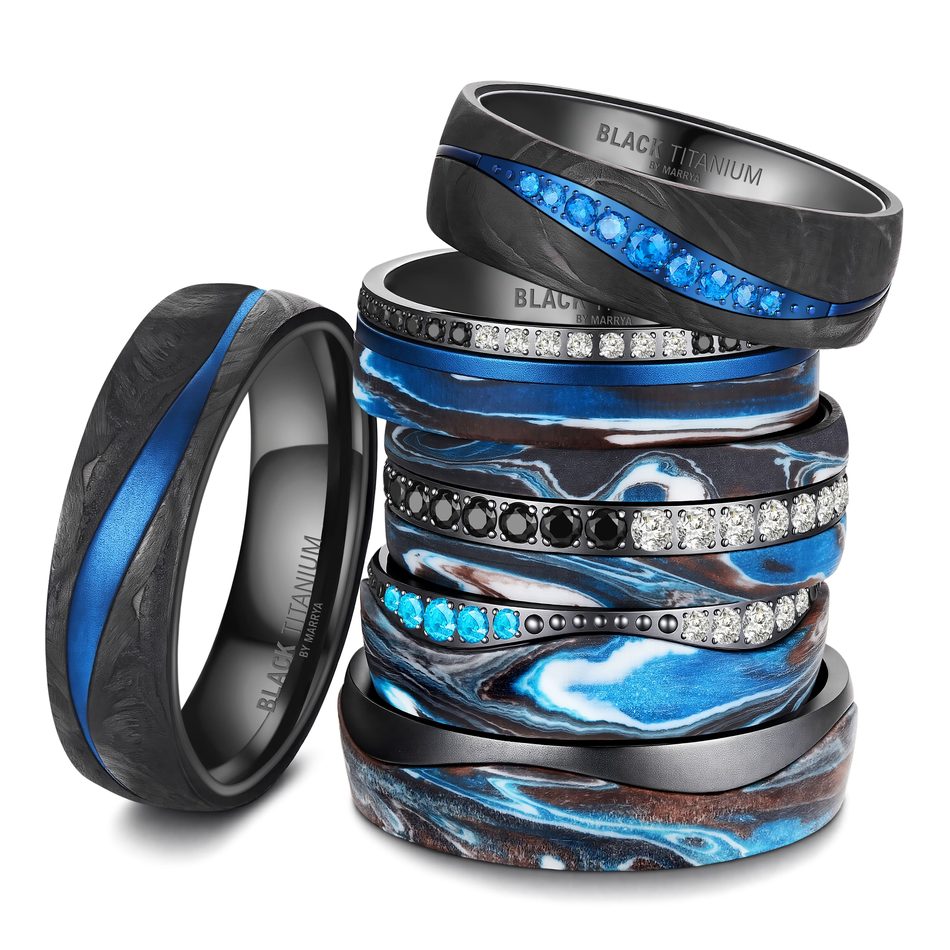 Black Titanium Unikate – Ringstapel in Blau und Carbon